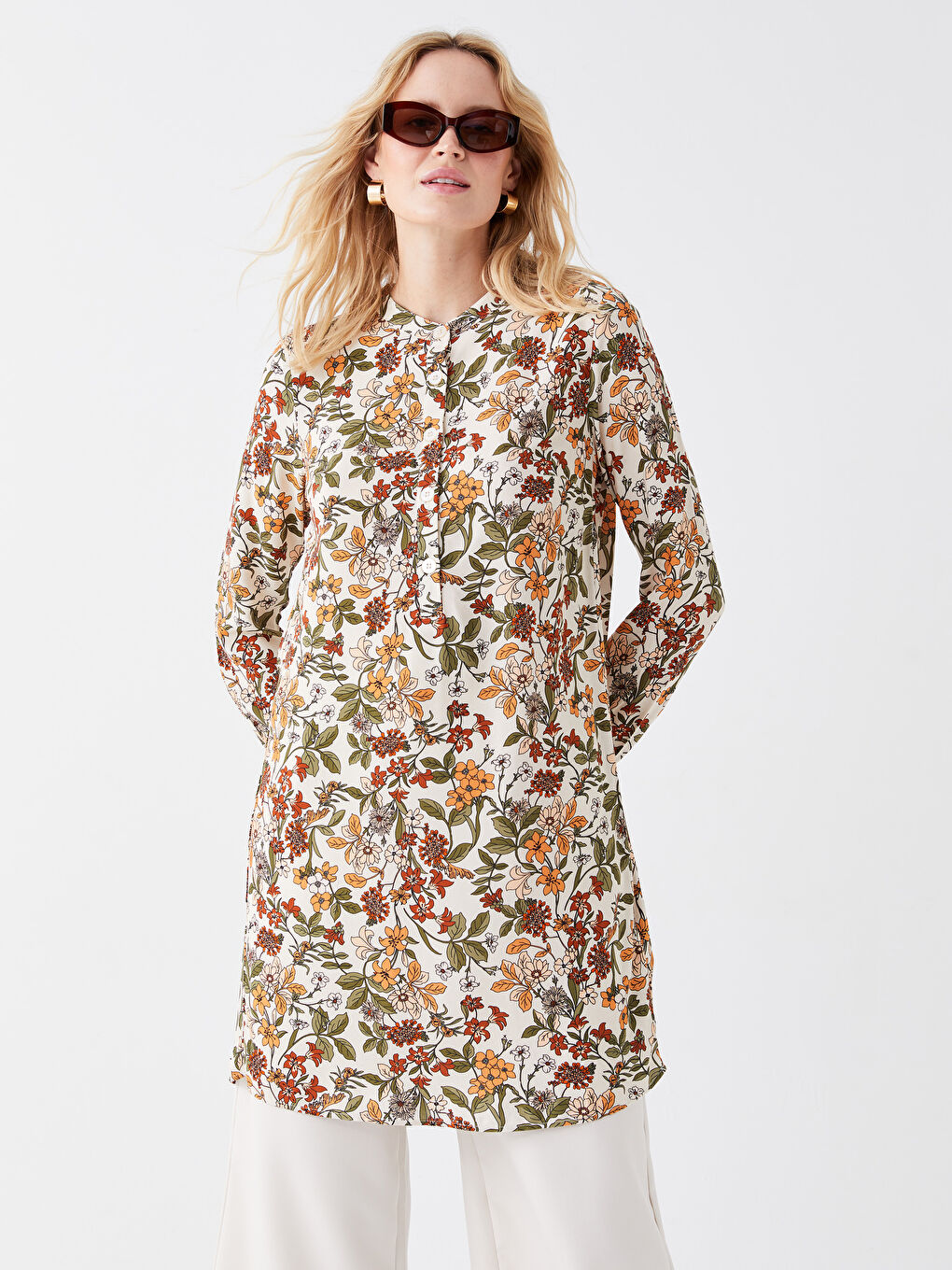 Ekru Hakim Yaka Çiçekli Uzun Kollu Kadın Tunik