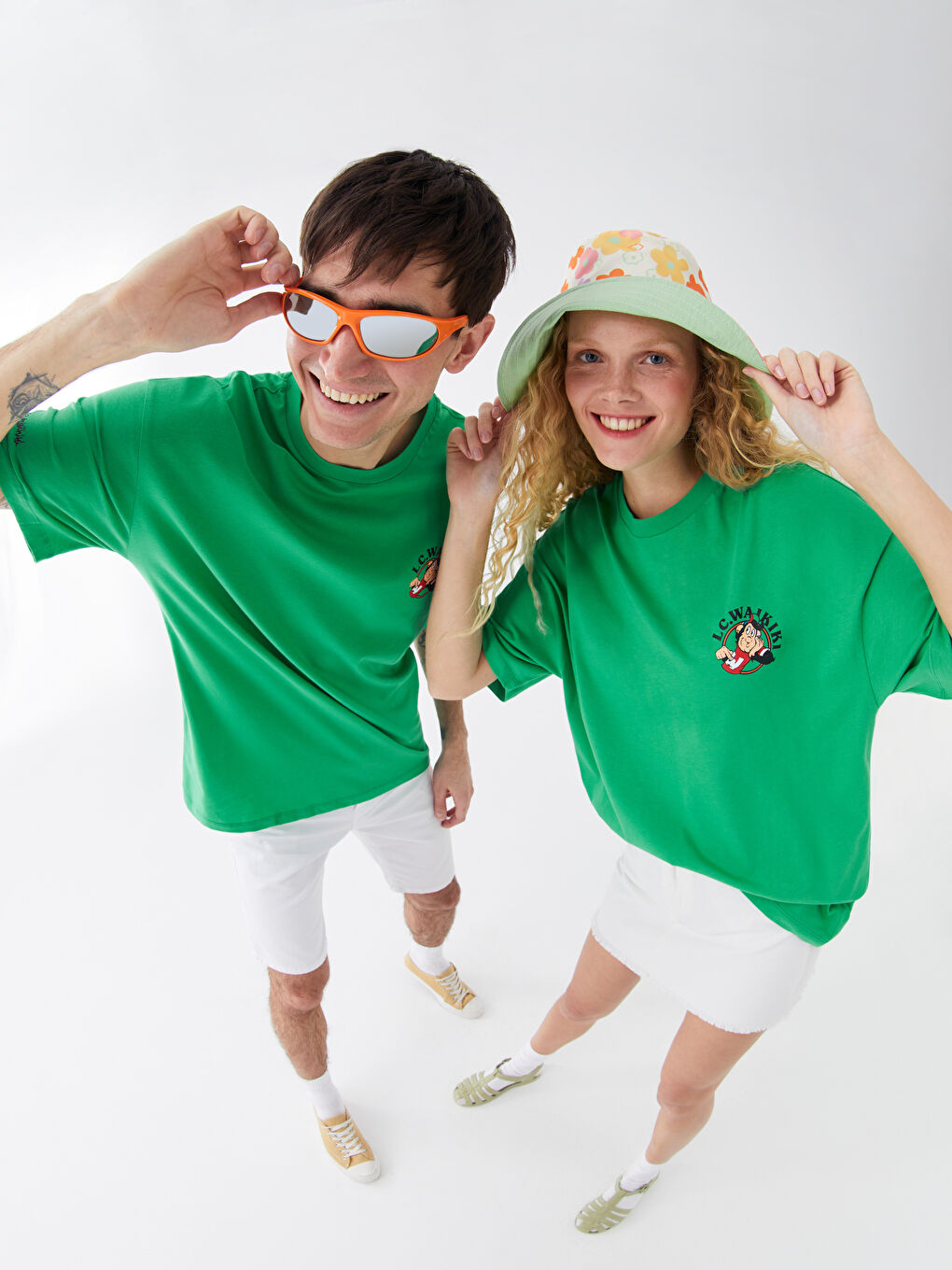 Yeşil Bisiklet Yaka Kısa Kollu Nostaljik Maymun Baskılı Penye Erkek Tişört