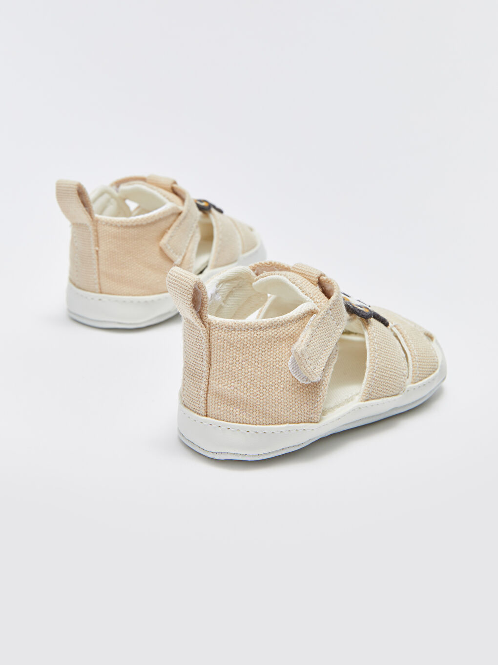 أحذية أولاد رضع بتفاصيل تطريز ثلاثي الأبعاد وإغلاق ڤيلكرو-4