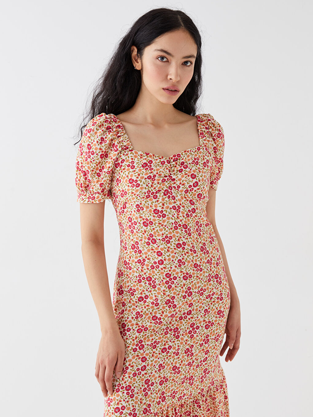 Mercan Kalp Yaka Çiçekli Kısa Kollu Kadın Elbise-2