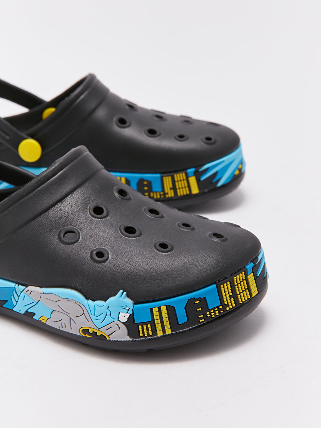 Siyah Baskılı Erkek Çocuk Plaj Sandaleti-2