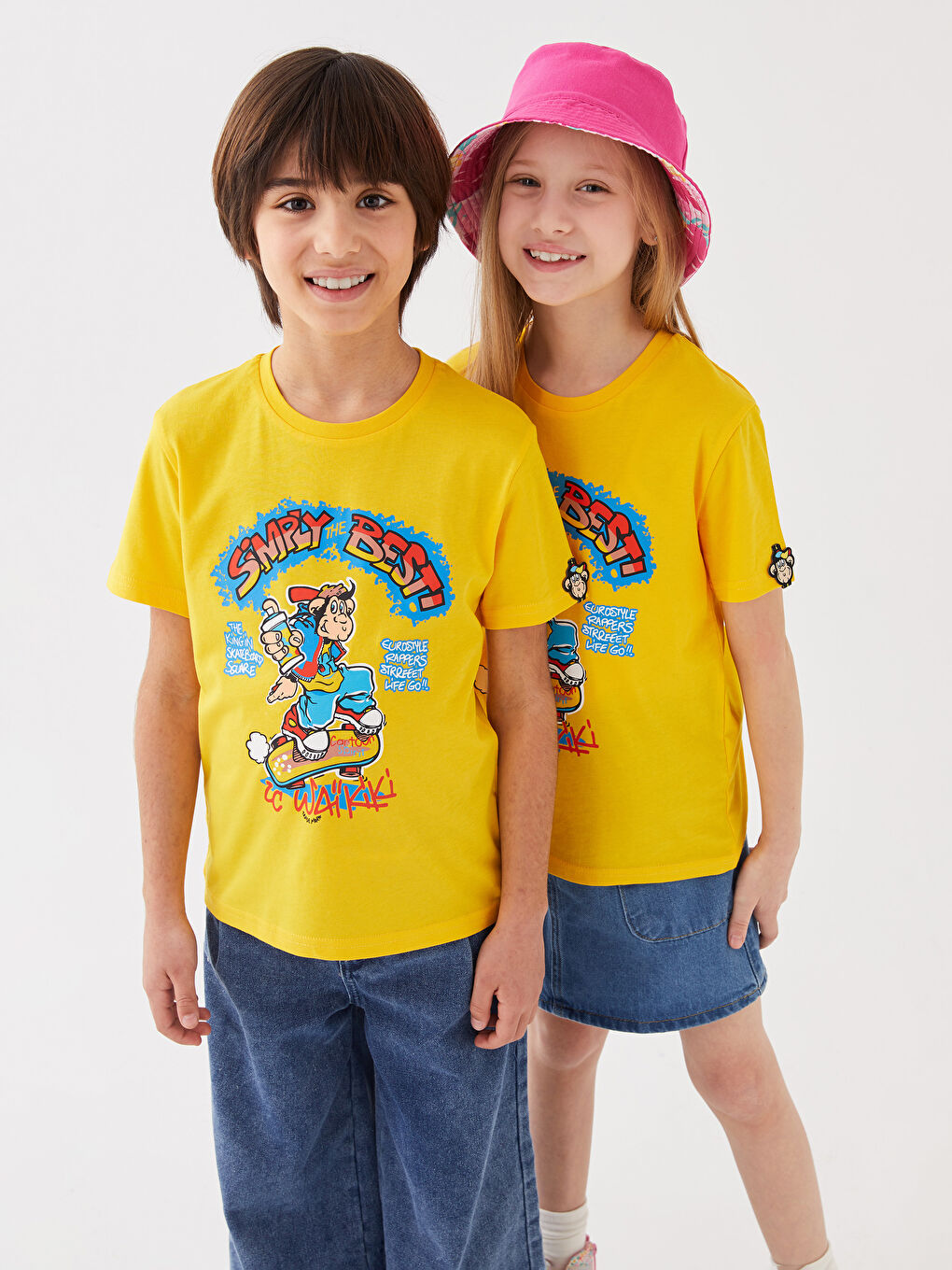 Sarı Bisiklet Yaka Nostaljik Maymun Baskılı Kısa Kollu Unisex Çocuk Tişört