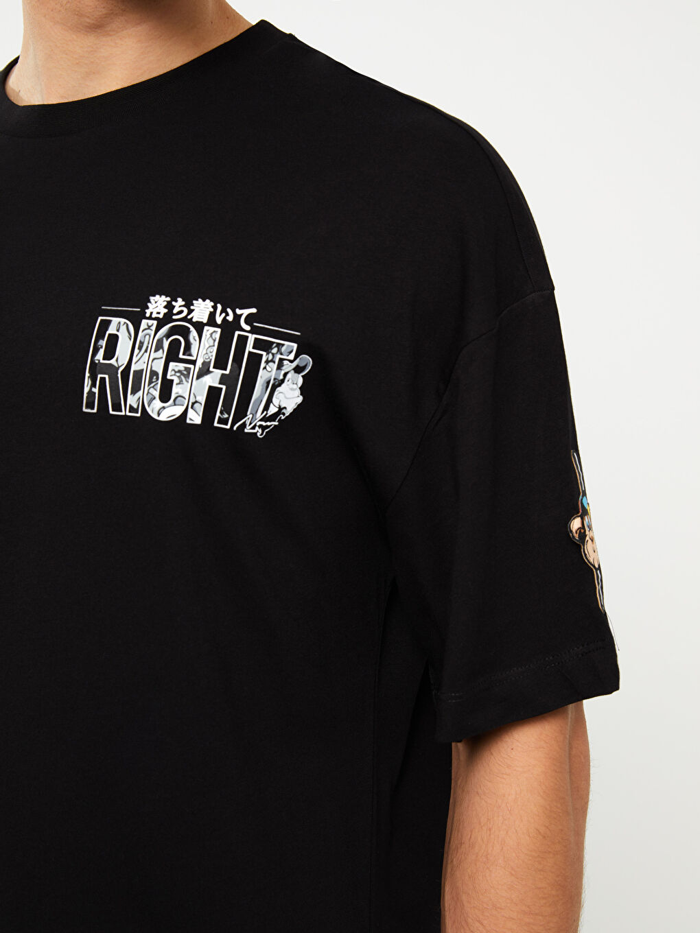 Siyah Bisiklet Yaka Kısa Kollu Baskılı Penye Erkek Tişört-4