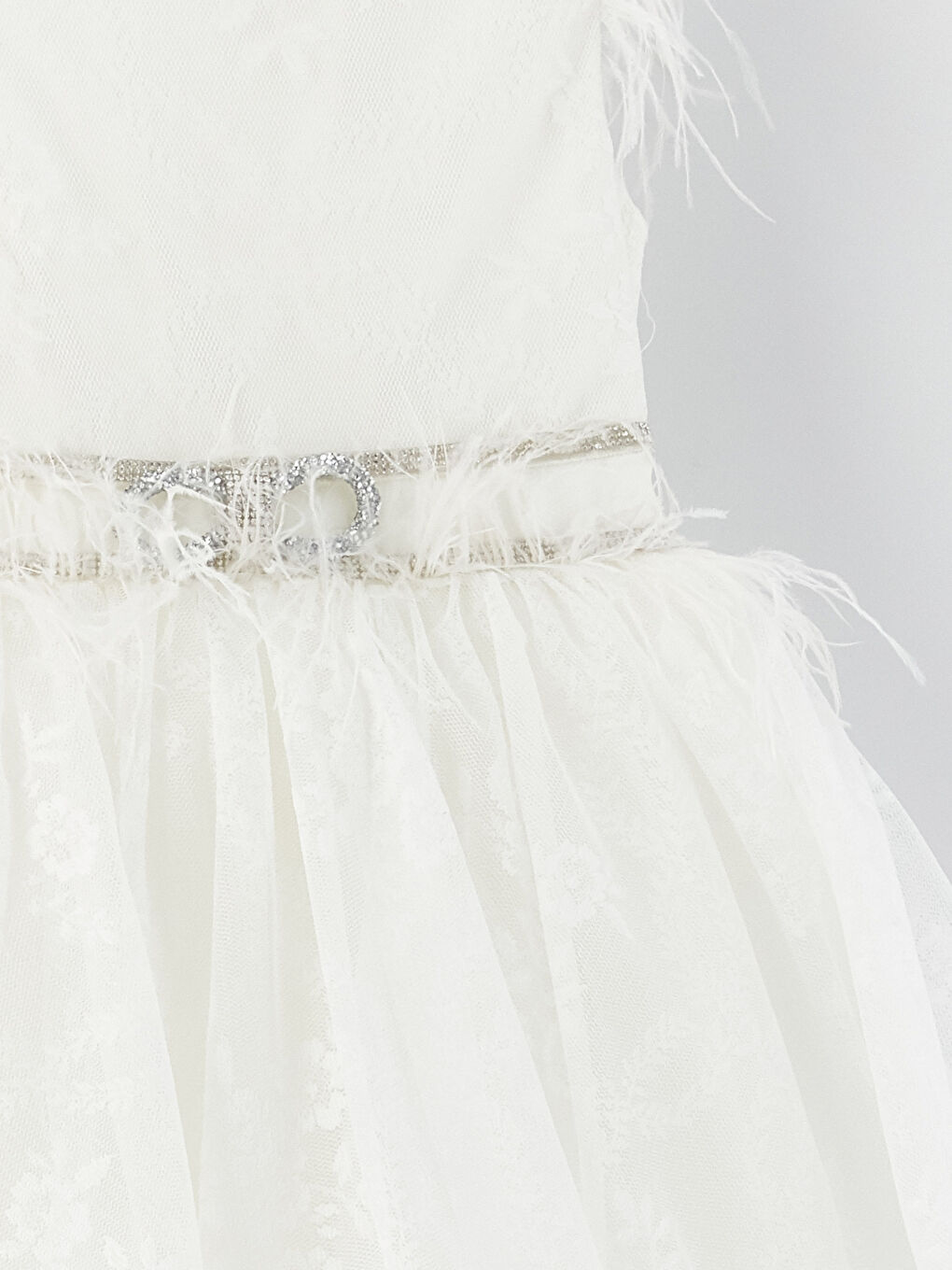 Ekru Nakış Detaylı Kız Çocuk Elbise-2