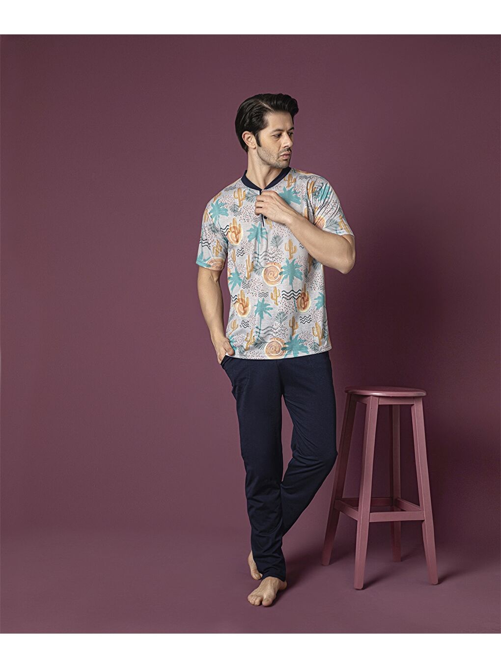 Lacivert Bisiklet Yaka Baskılı Pijama Takımı