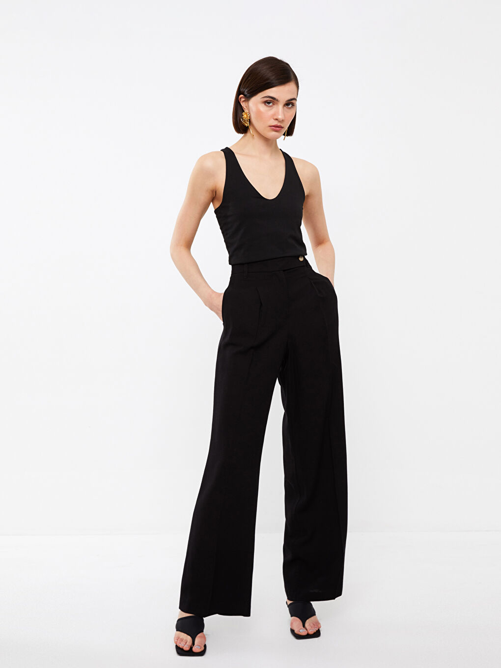 Siyah Kadın V Yaka Düz Atlet-2