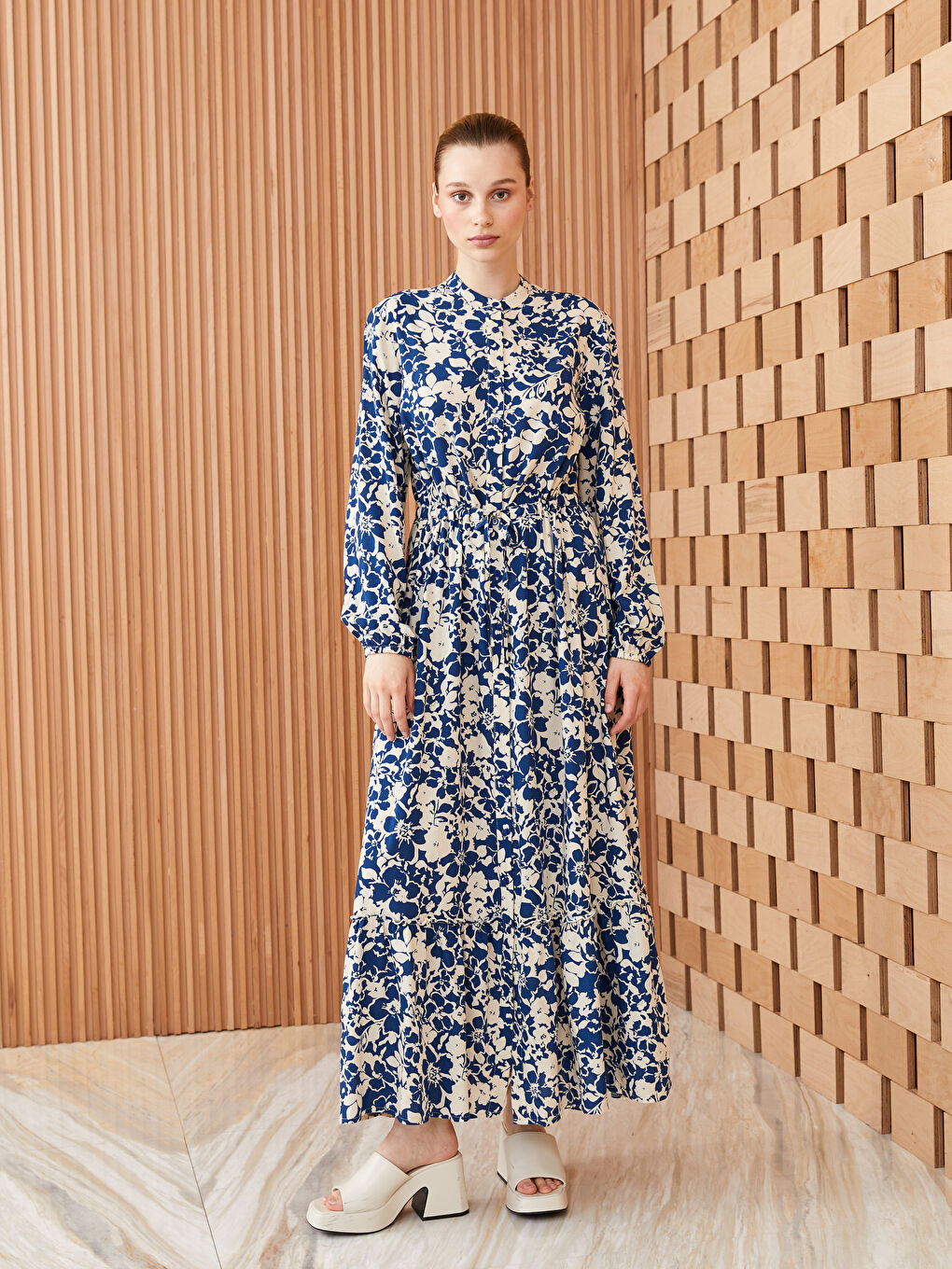 فستان قميص بياقة قمع مُزهر كم طويل للسيدات-1