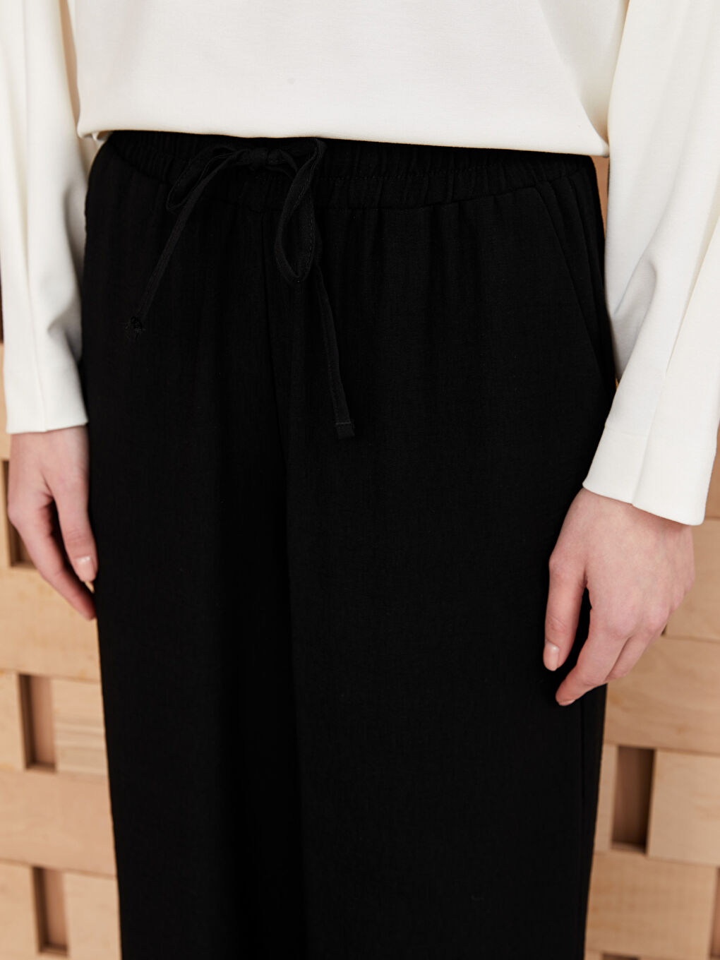 Elasticated Waist Plain Wide Leg Women's Trousers-2