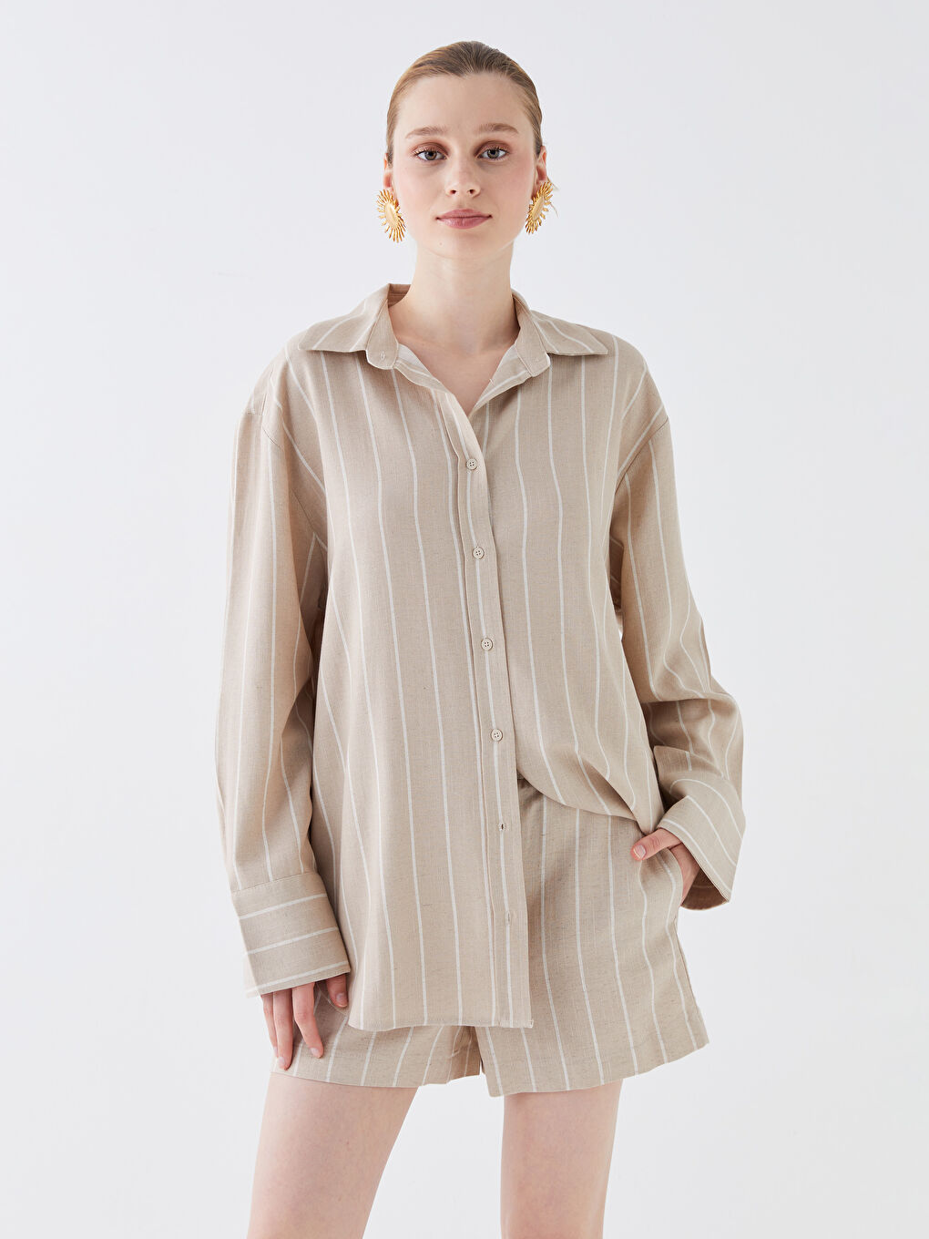 Bej Çizgili Uzun Kollu Oversize Keten Karışımlı Kadın Gömlek-1
