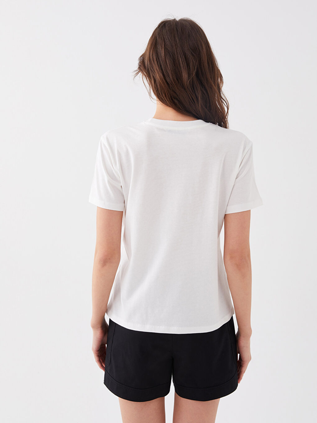 Ekru Bisiklet Yaka Baskılı Kısa Kollu Kadın Tişört-4