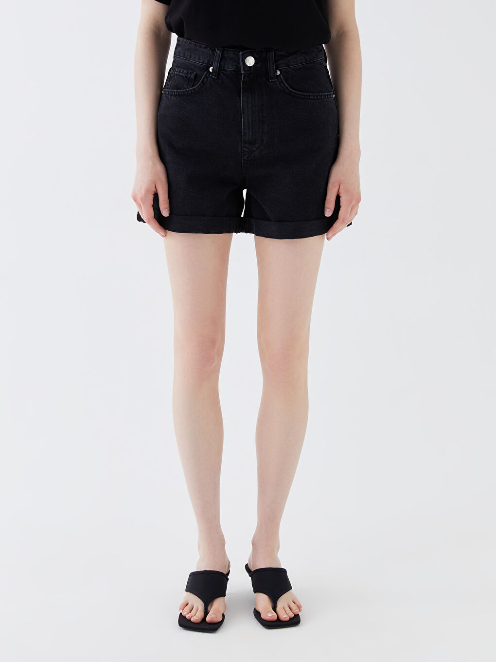 Standard Fit Women's Jean Shorts -S3IB05Z8-326
