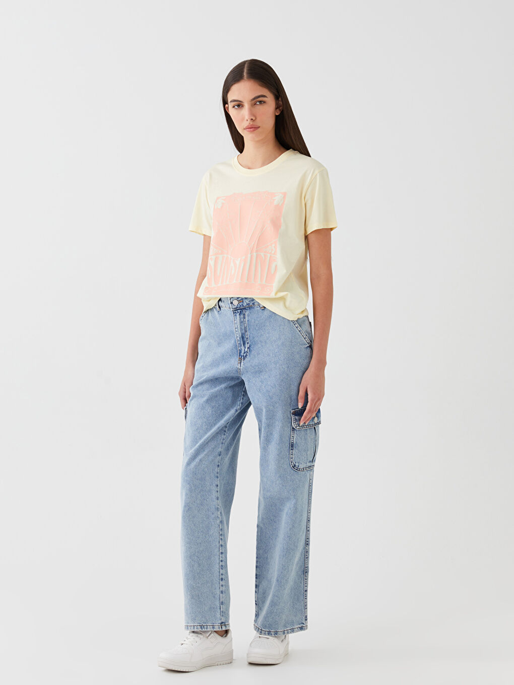 Sarı Bisiklet Yaka Baskılı Kısa Kollu Kadın Tişört-2