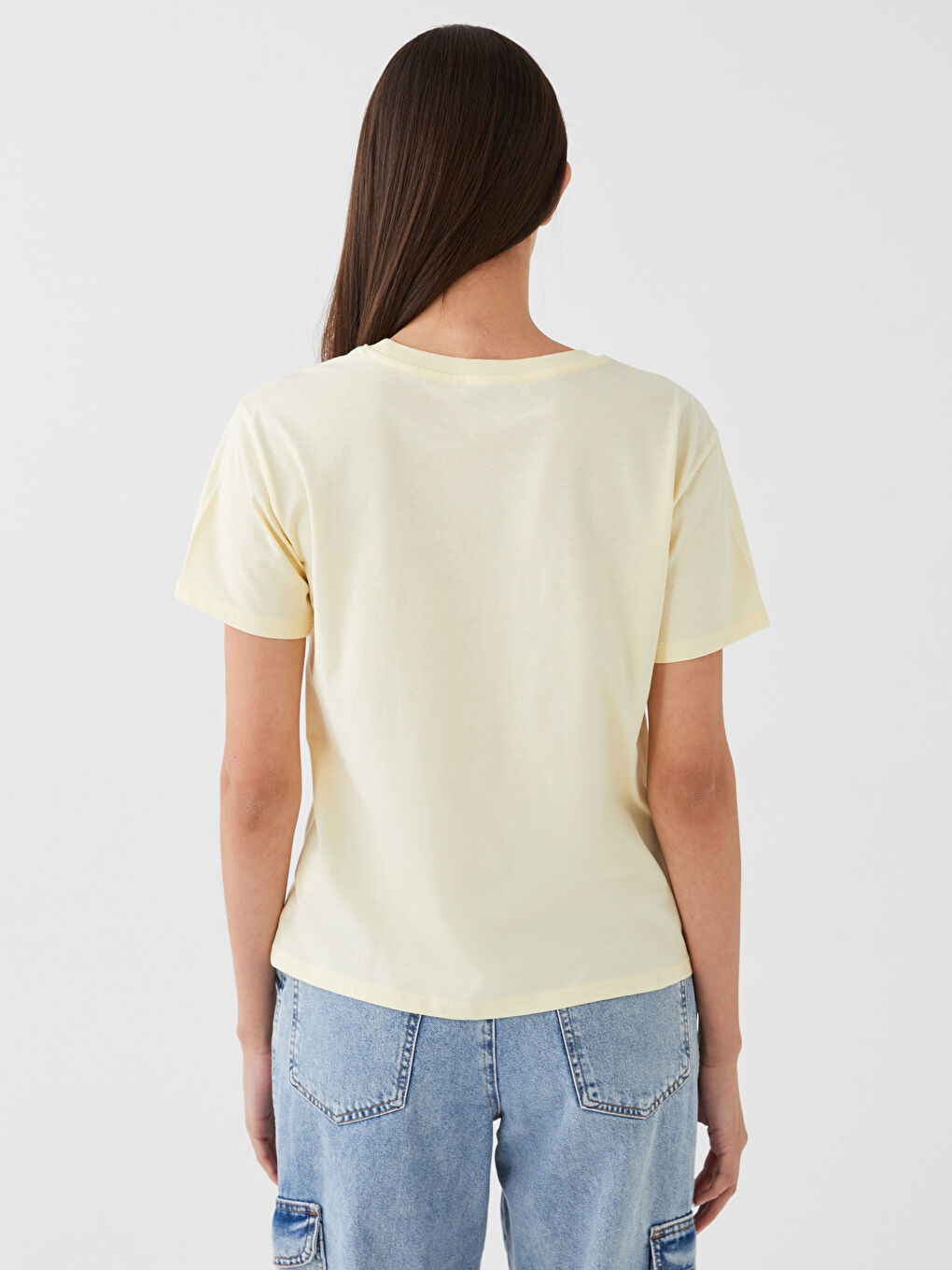 Sarı Bisiklet Yaka Baskılı Kısa Kollu Kadın Tişört-4