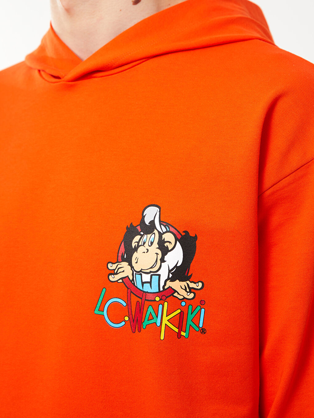 Turuncu Uzun Kollu Nostaljik Maymun Baskılı Erkek Hoodie-4
