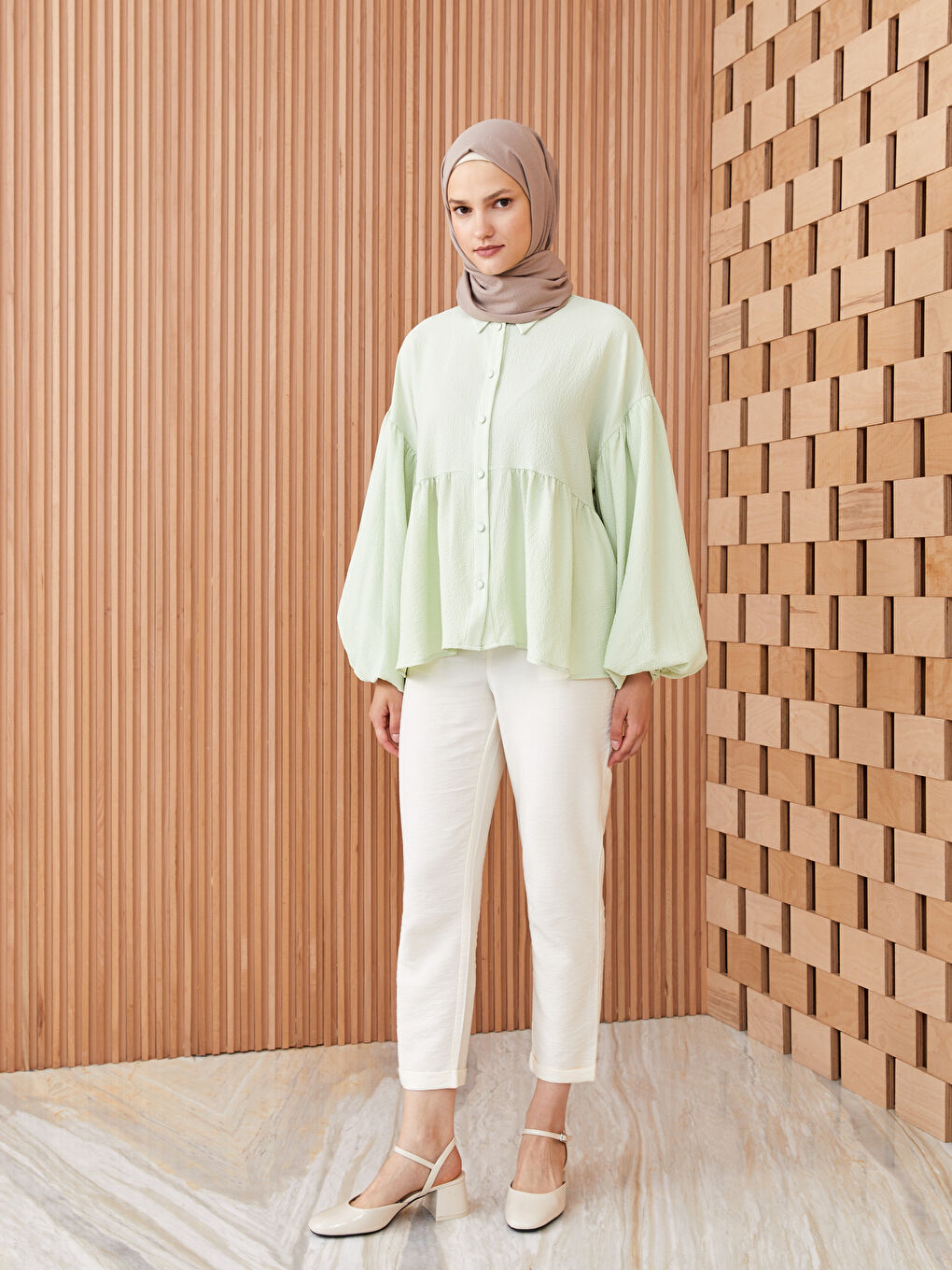 Bej Kadın Dokuma Şal-2