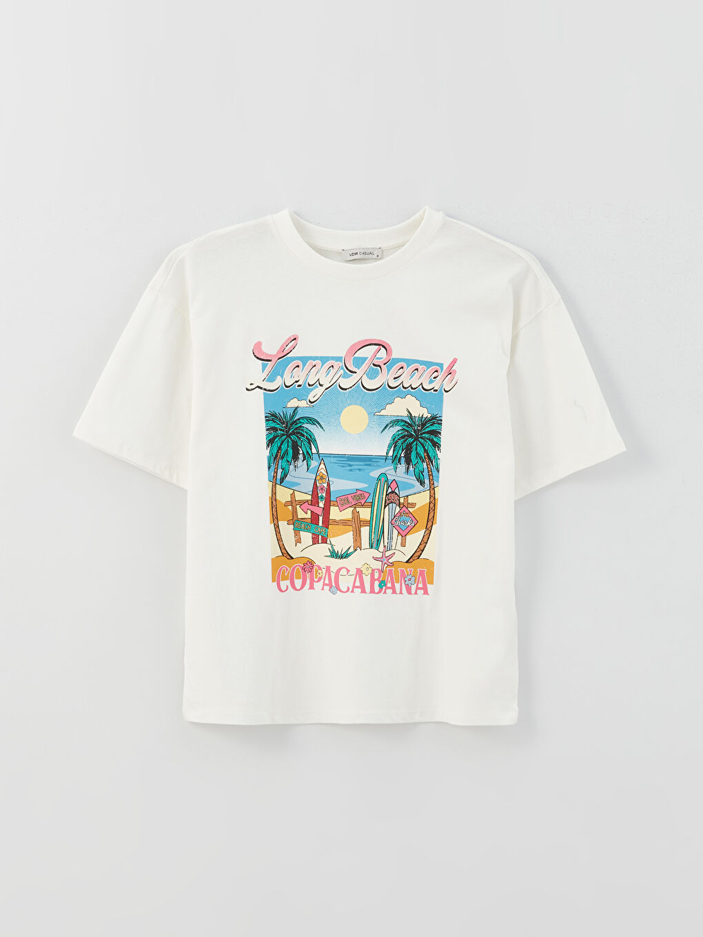 تيشيرت واسع كم قصير مطبوع بياقة دائرية للسيدات-5