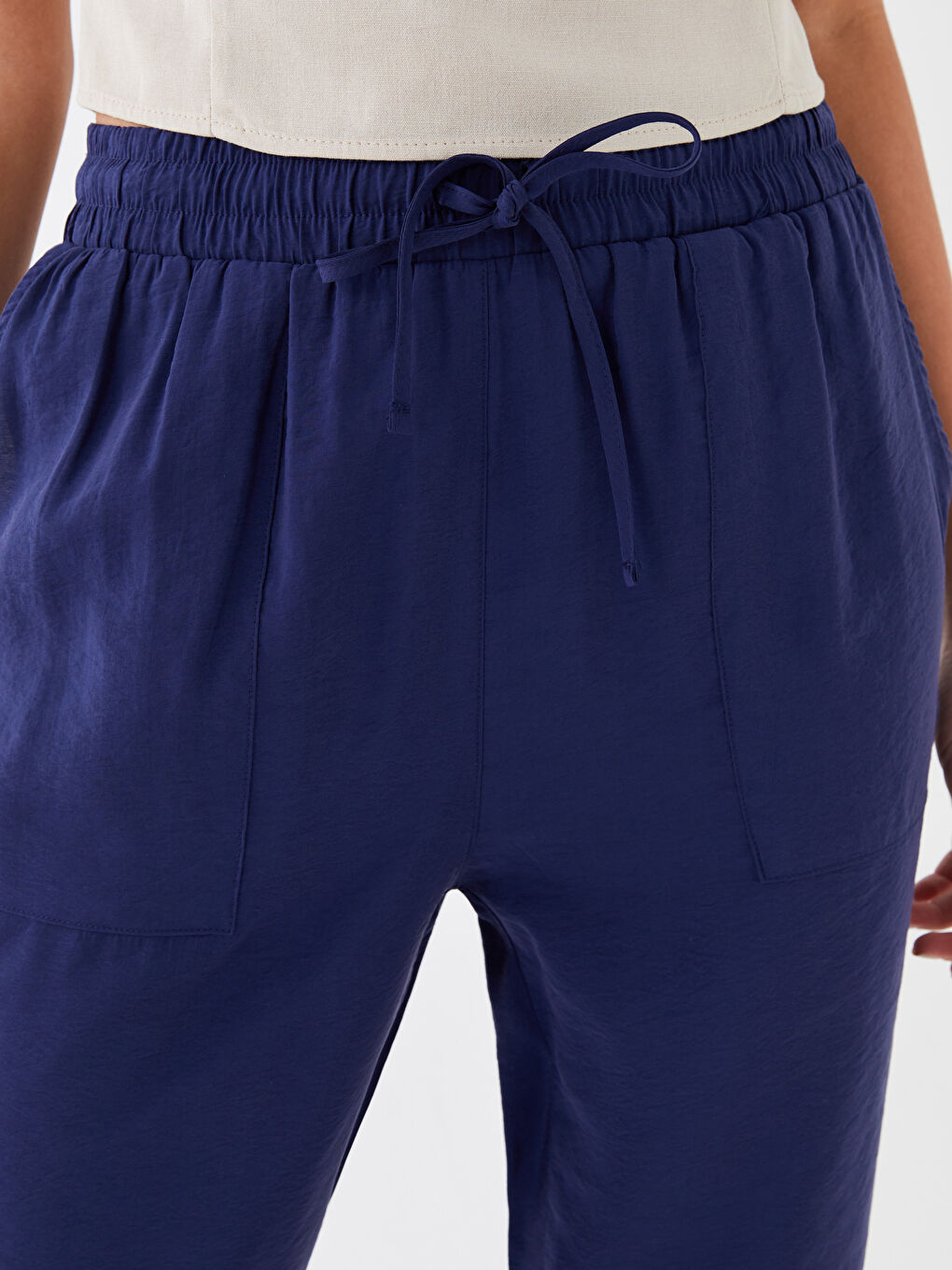 Elastic Waist Carrot Fit Women's Trousers-3