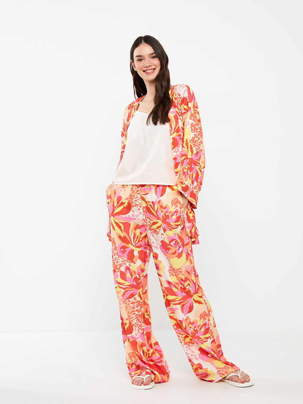 Elastic Waist Figured Palazzo Pants-1