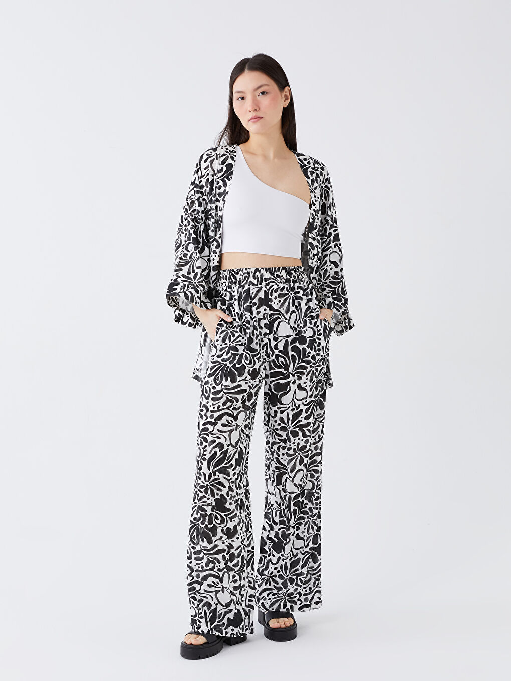Elastic Waist Figured Palazzo Pants