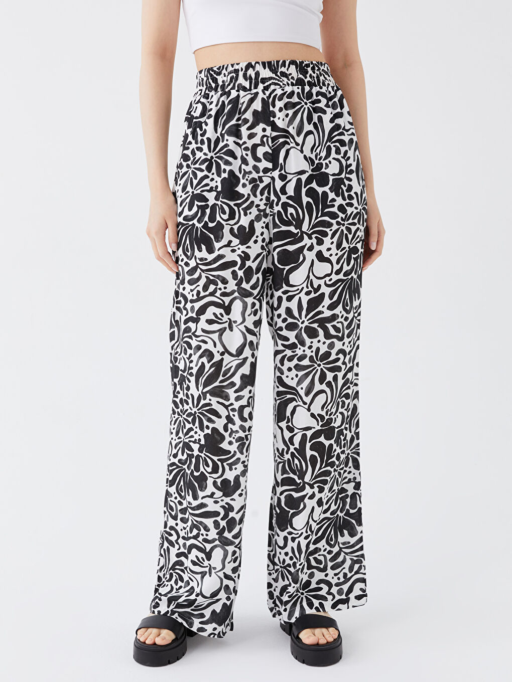 Elastic Waist Figured Palazzo Pants-2