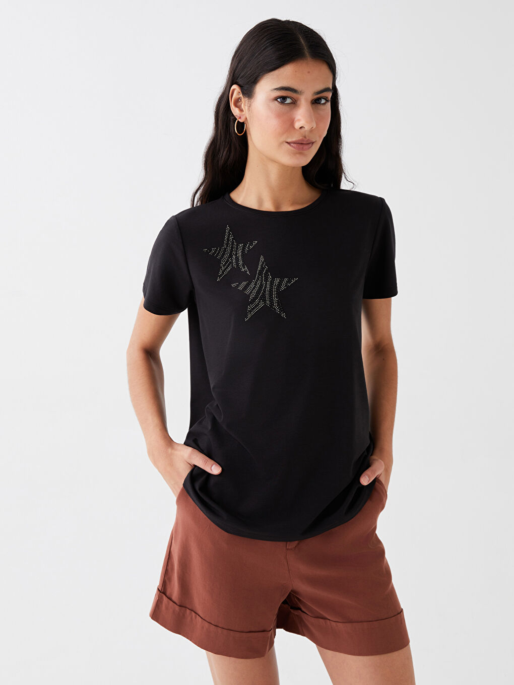 Siyah Bisiklet Yaka Taşlı Kısa Kollu Kadın Tişört-1