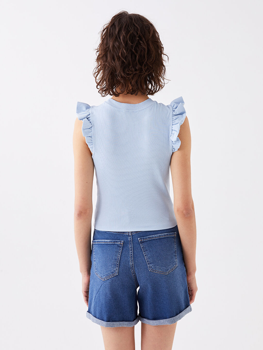 تانك توب سادة بياقة دائرية للسيدات-4