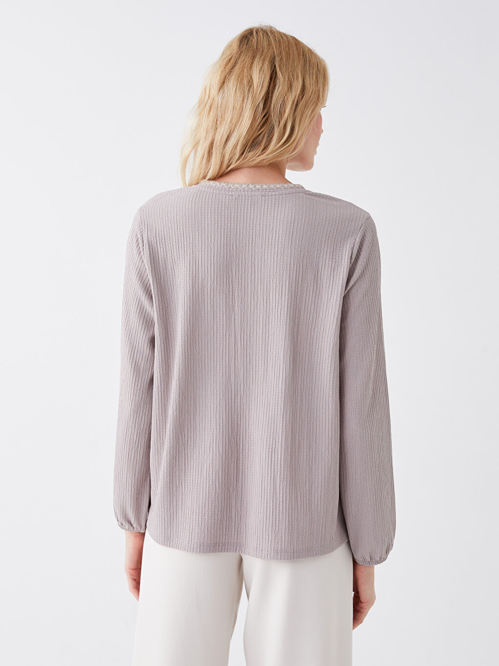 Mürdüm Bağlamalı Yaka Nakışlı Uzun Kollu Kadın Bluz-4