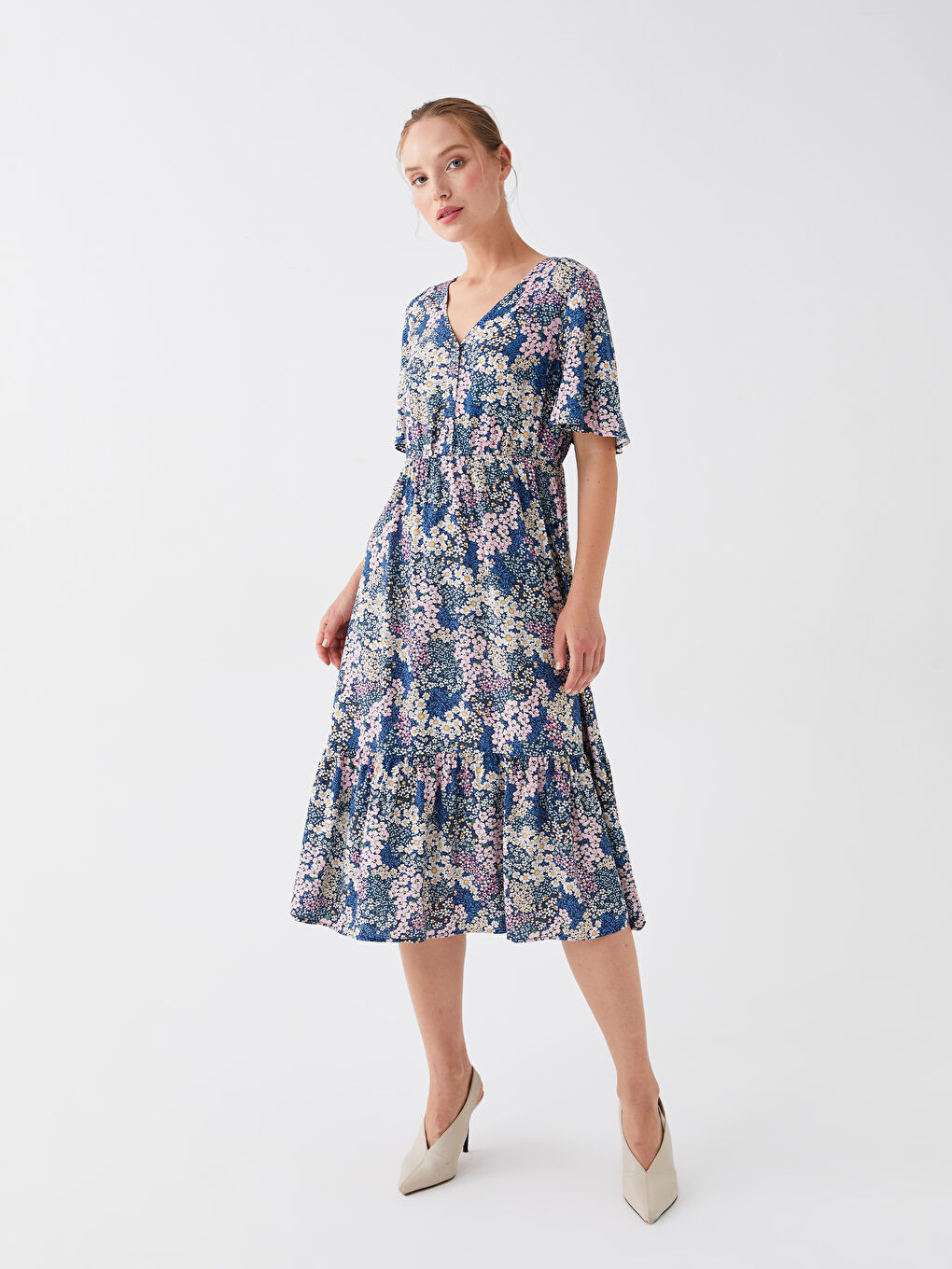 Mavi V Yaka Çiçekli Kısa Kollu Kadın Elbise-1