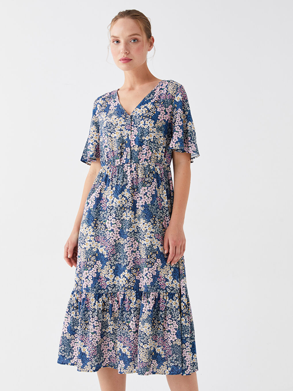 Mavi V Yaka Çiçekli Kısa Kollu Kadın Elbise-2