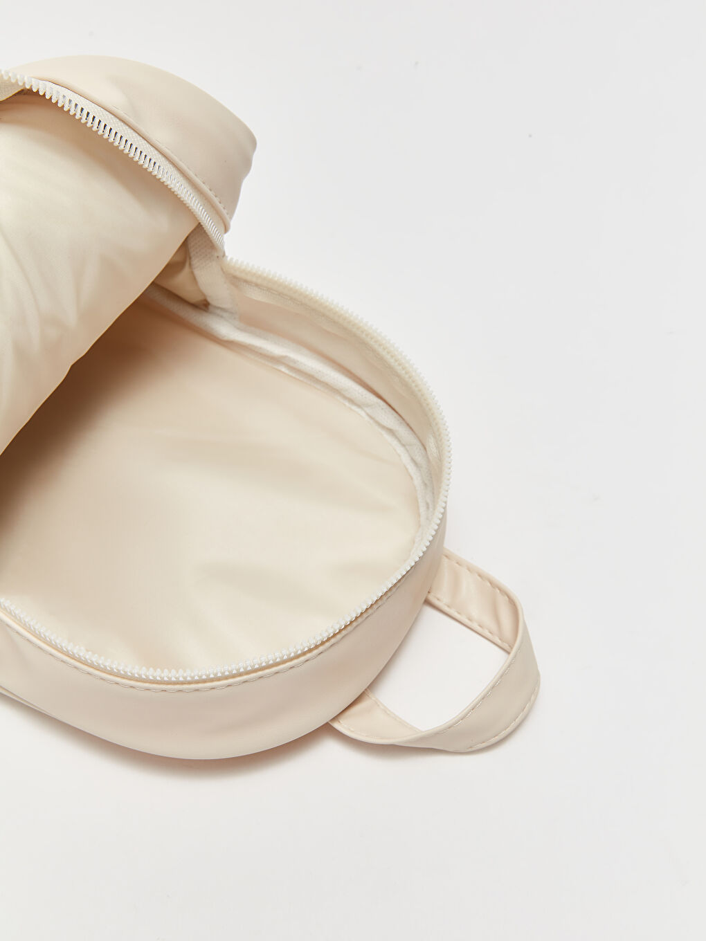 Ekru Deri Görünümlü Kapitoneli Kız Çocuk Sırt Çantası-3