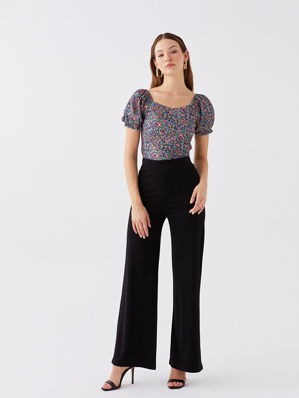 Pembe Kayık Yaka Desenli Kısa Kollu Kadın Tişört-1