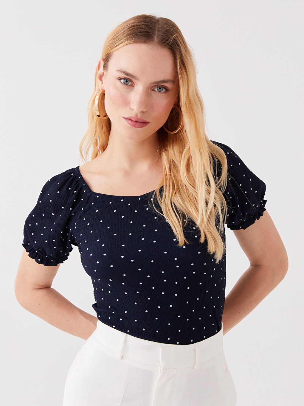 LCWAIKIKI Classic Boat Neck Polka Dot Short-Sleeve Women's T-Shirt -S3IG26Z8-LSJ