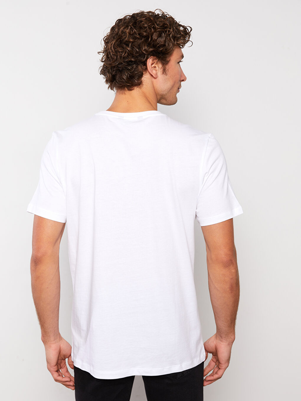 Beyaz Bisiklet Yaka Kısa Kollu Atatürk İmzası Baskılı Erkek Tişört-3