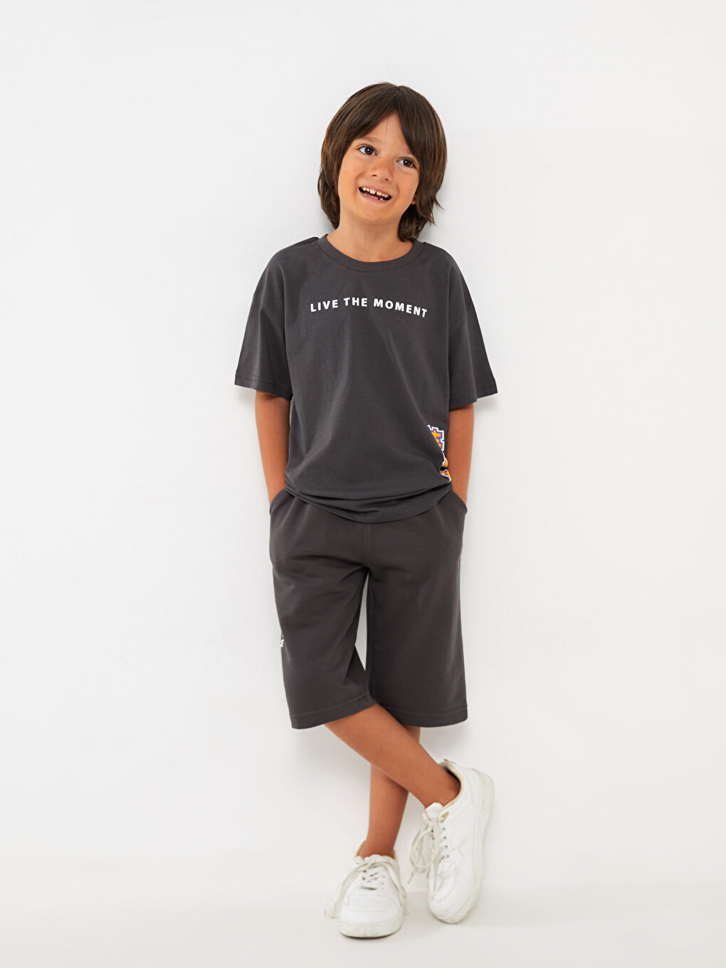 Relaxed Fit Boys' T-Shirt and Shorts