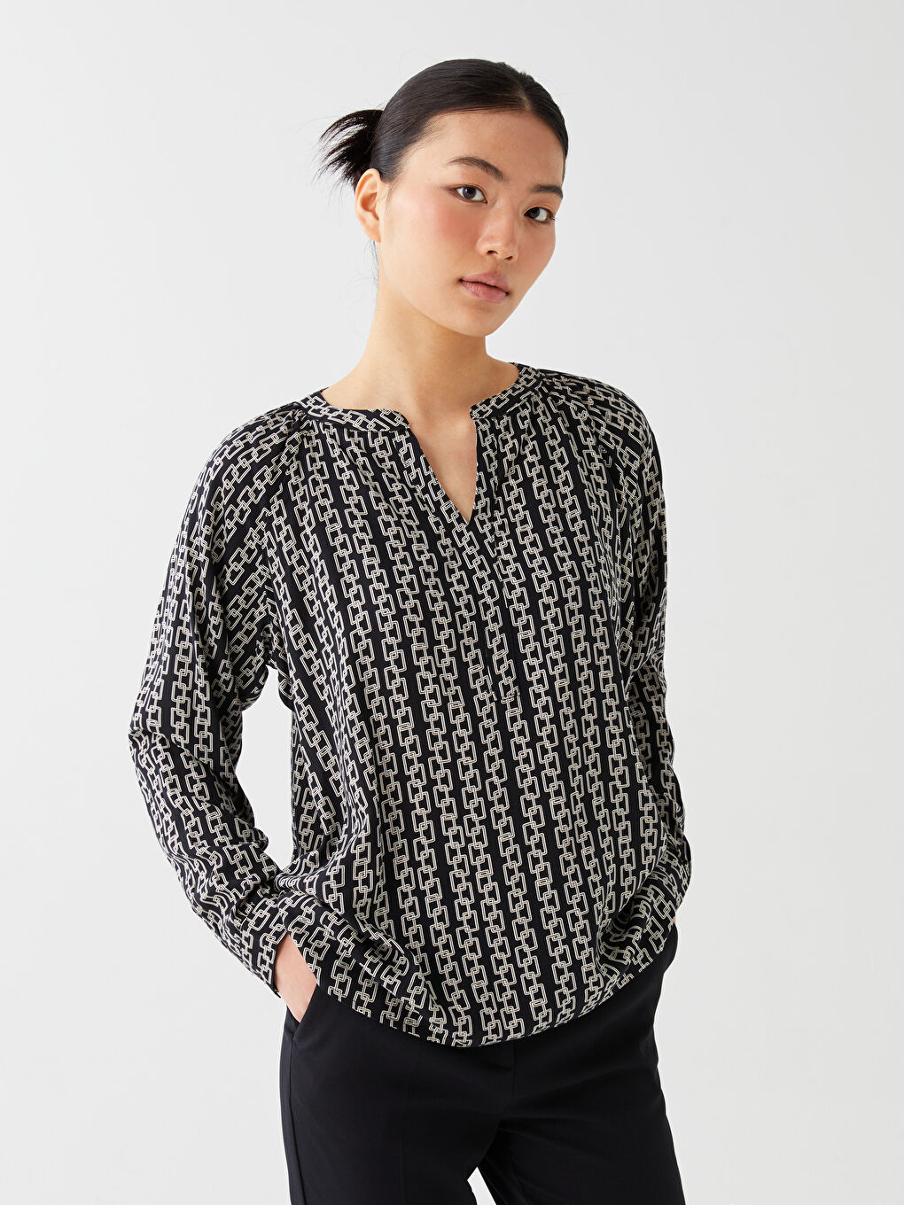 Bluză Supradimensionată cu Mânecă Lungă și Model, Decolteu în V pentru Femei