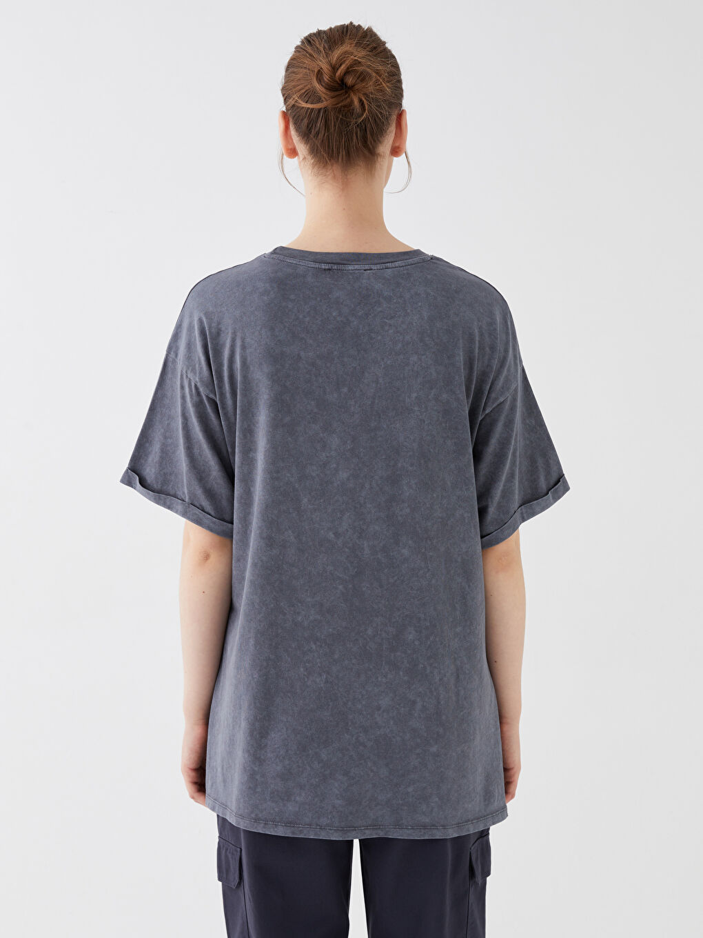 Crew Neck Plain Short Sleeve Oversize Women's T-Shirt-4