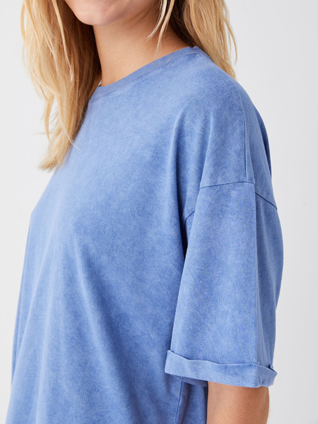 Crew Neck Plain Short Sleeve Oversize Women's T-Shirt-3