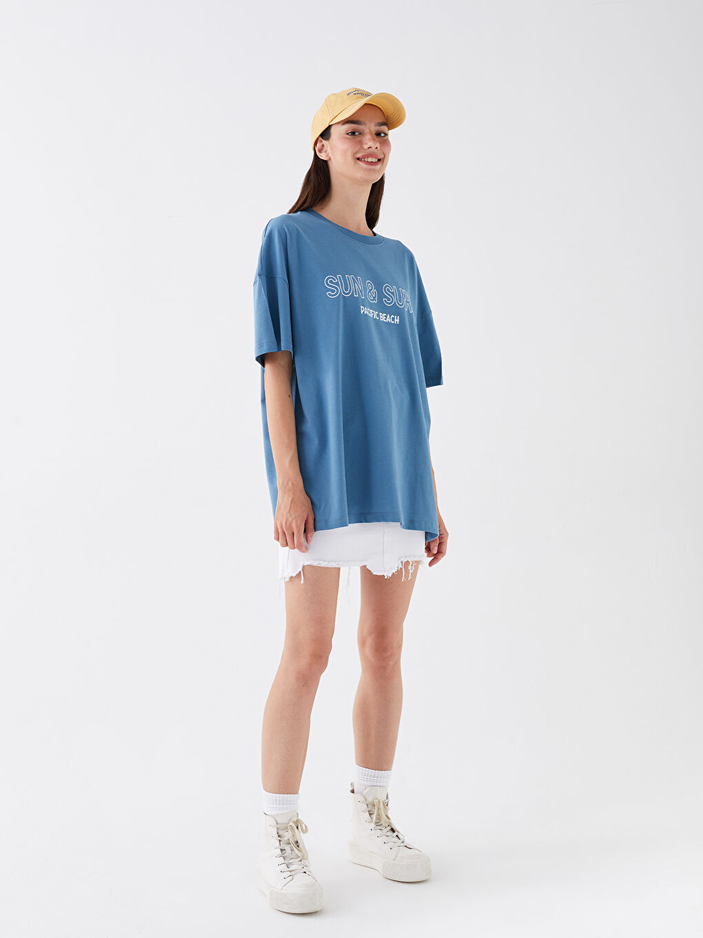 Crew Neck Printed Short Sleeve Oversize Women's T-Shirt-2