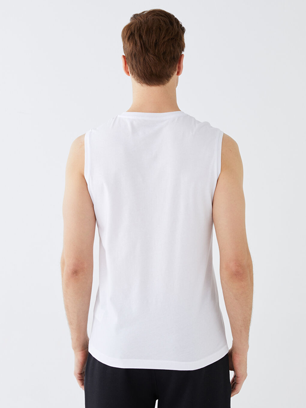 تيشيرت بدون أكمام مطبوع بياقة دائرية جيرسي للرجال-4