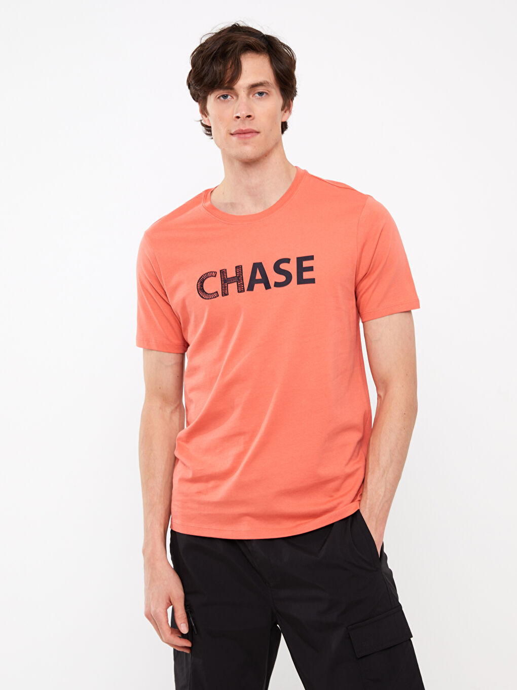 تيشيرت رجالي ياقة دائرية كم قصير مطبوع قطن ممشط-1