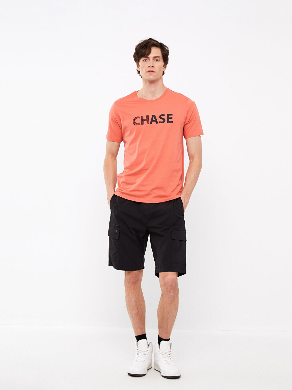 تيشيرت رجالي ياقة دائرية كم قصير مطبوع قطن ممشط-2