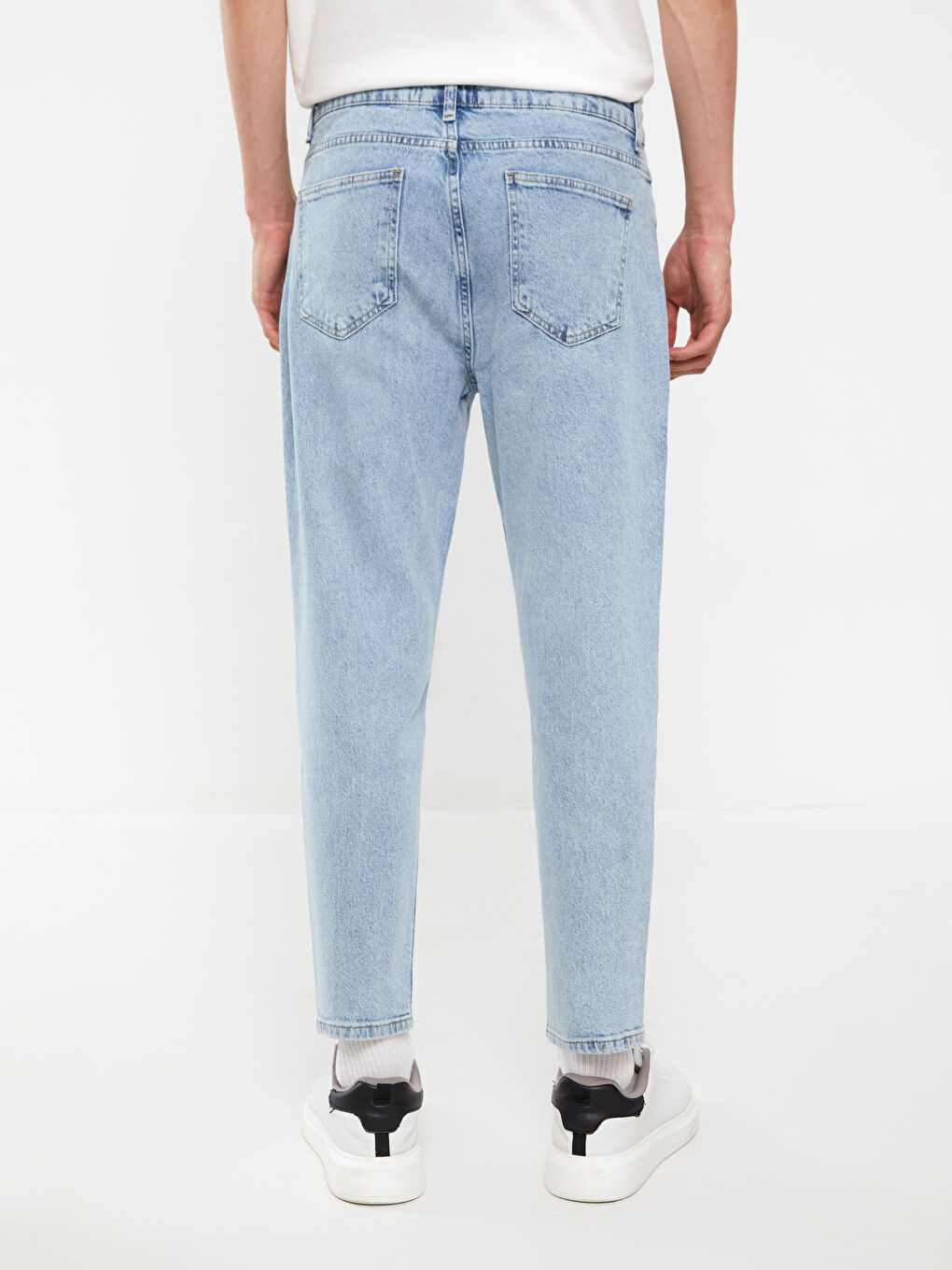 710 Loose Fit Men's Jeans-3