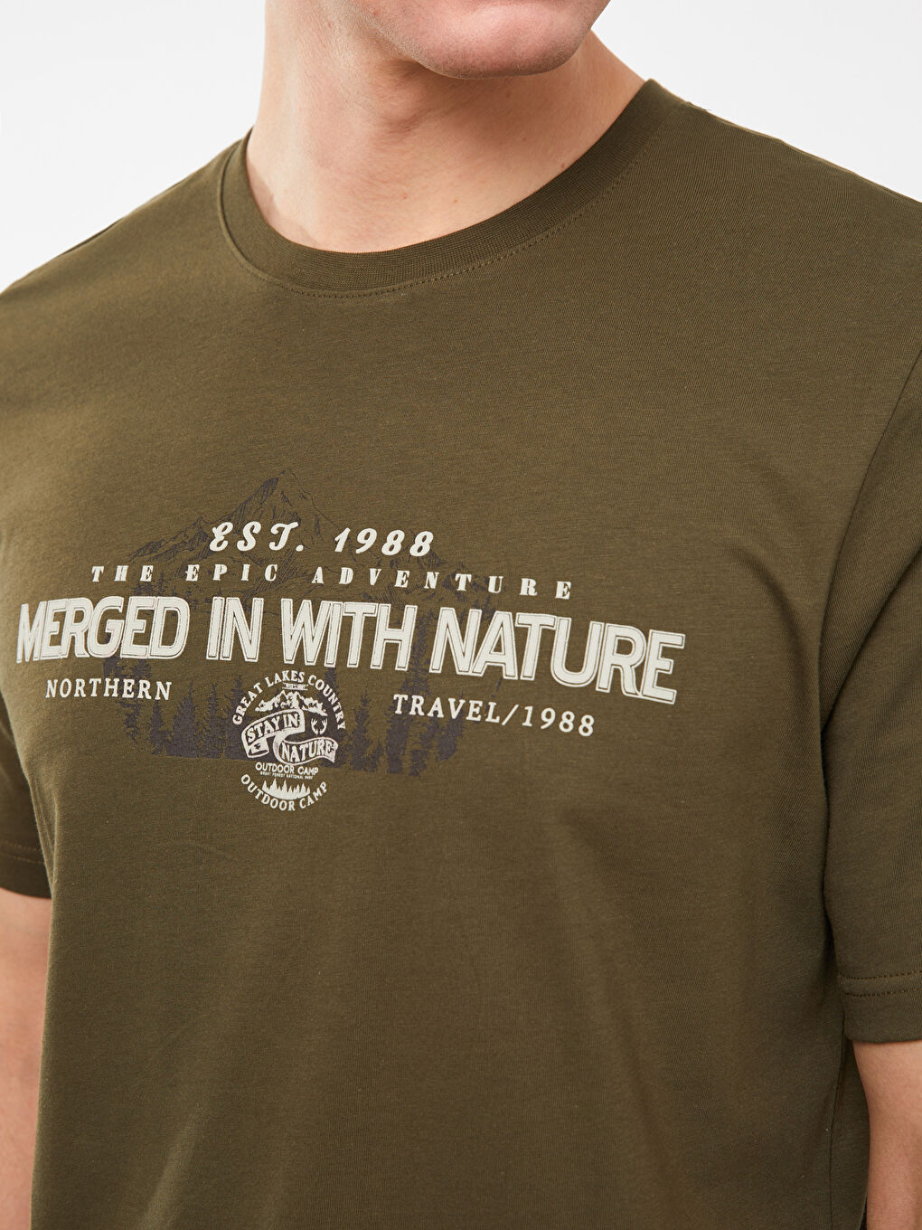 T-shirt pour hommes en coton peigné imprimé à manches courtes et col rond-3