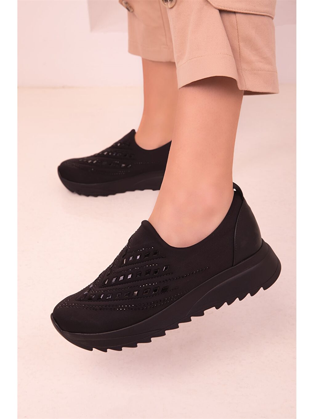 Siyah Kadın Spor Ayakkabı-2