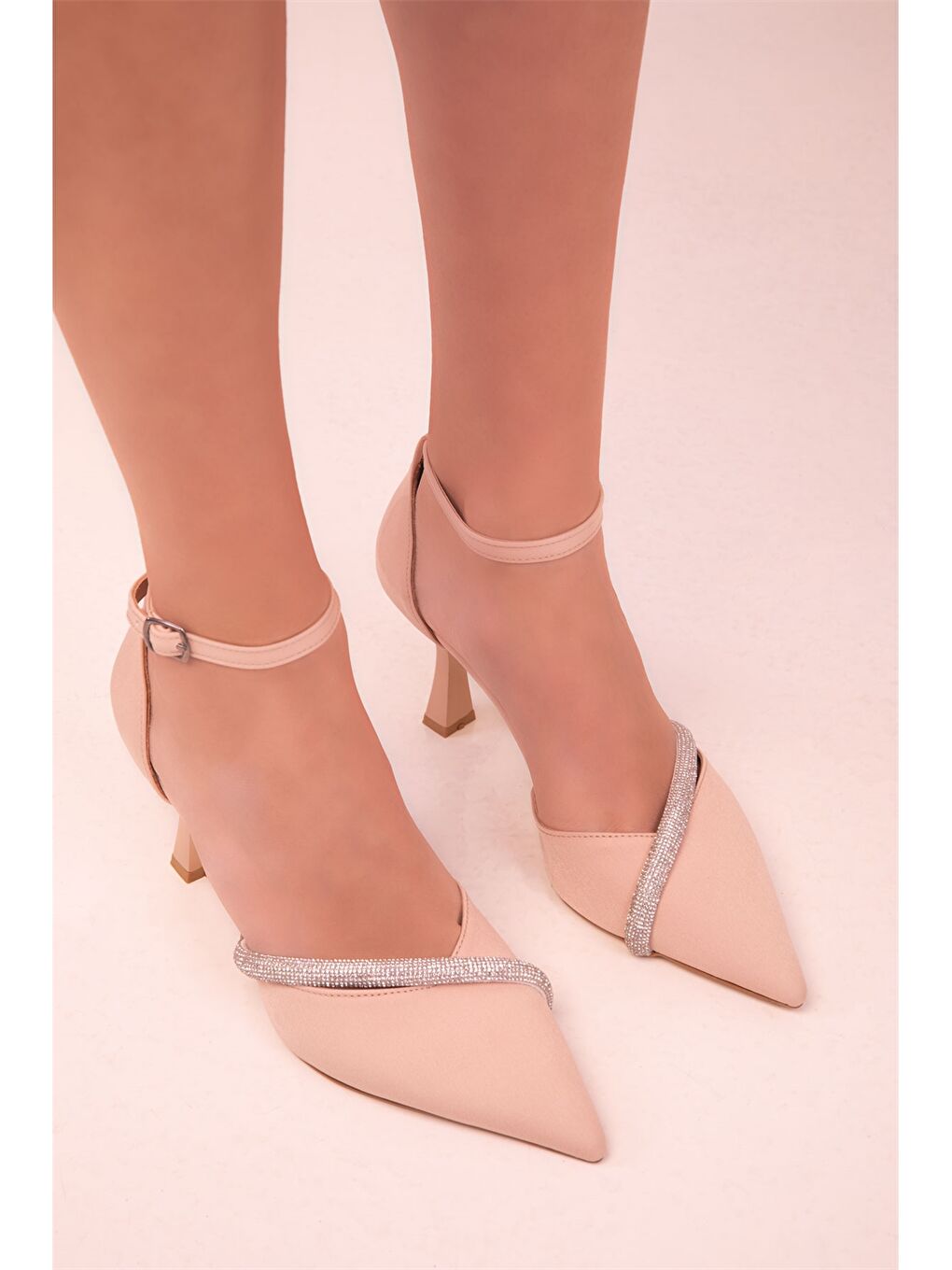Bej Kadın Stiletto Ayakkabı-3