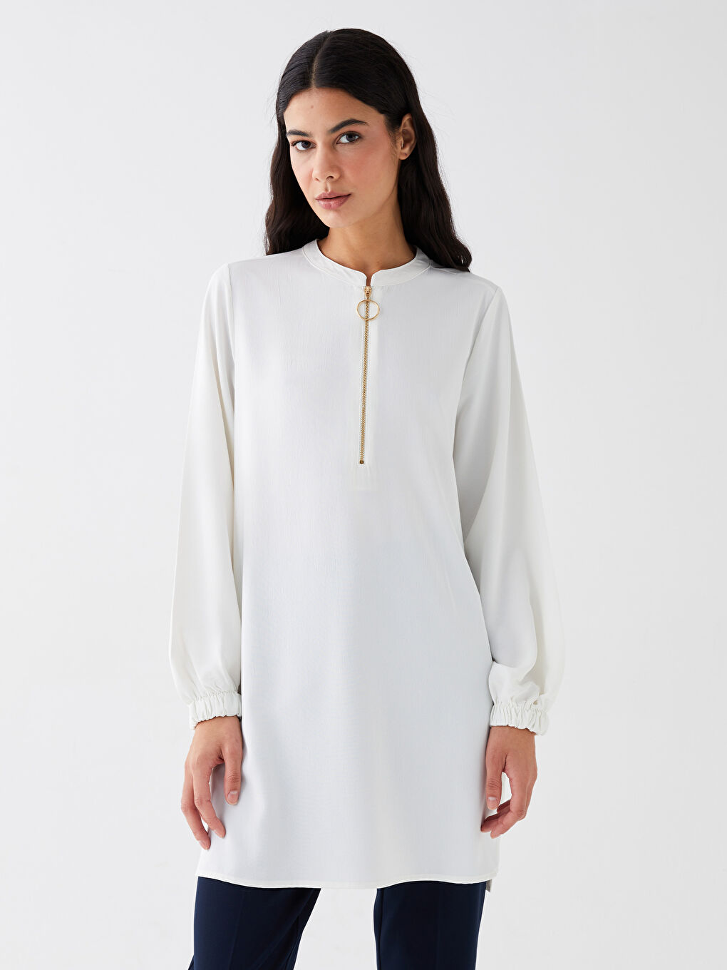 Туника за жени с дълъг ръкав и деколте тип Хенли