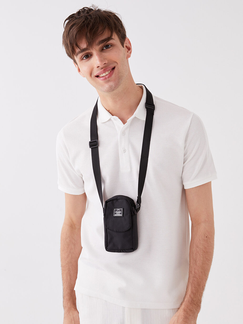 Label Printed Men's Phone Bag