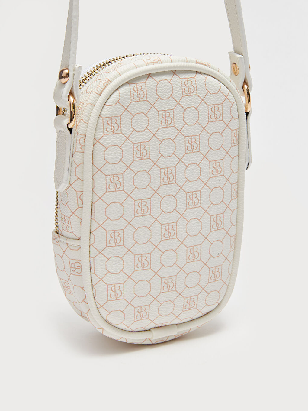 Beyaz Deri Görünümlü Desenli Kadın Çapraz Çanta-4