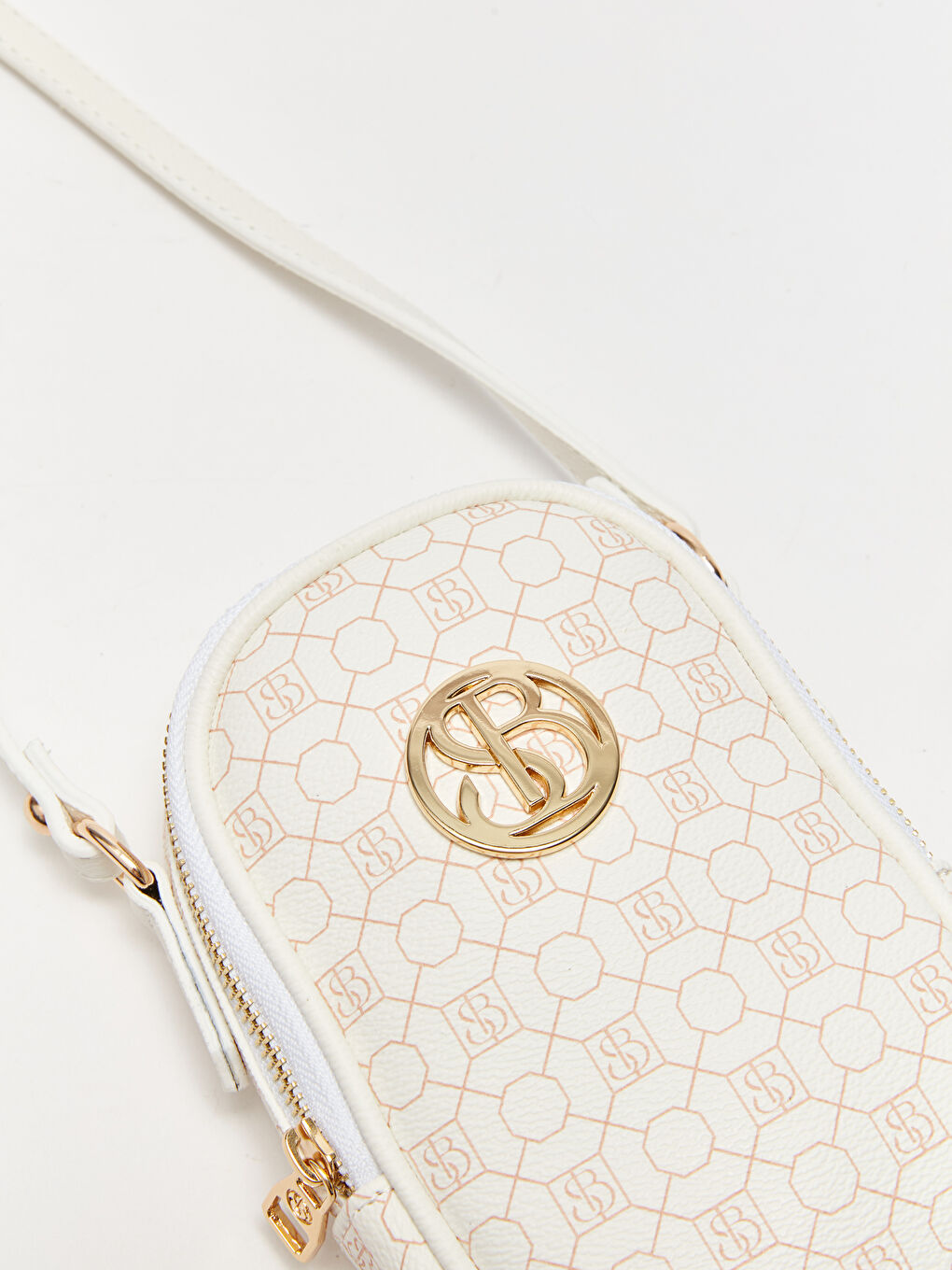 Beyaz Deri Görünümlü Desenli Kadın Çapraz Çanta-5