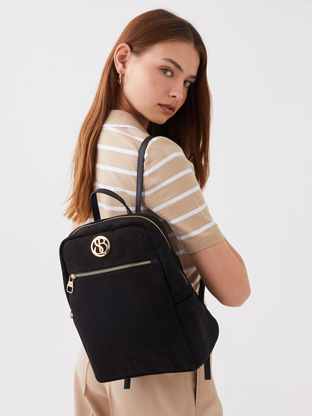 Siyah Desenli Kadın Sırt Çantası